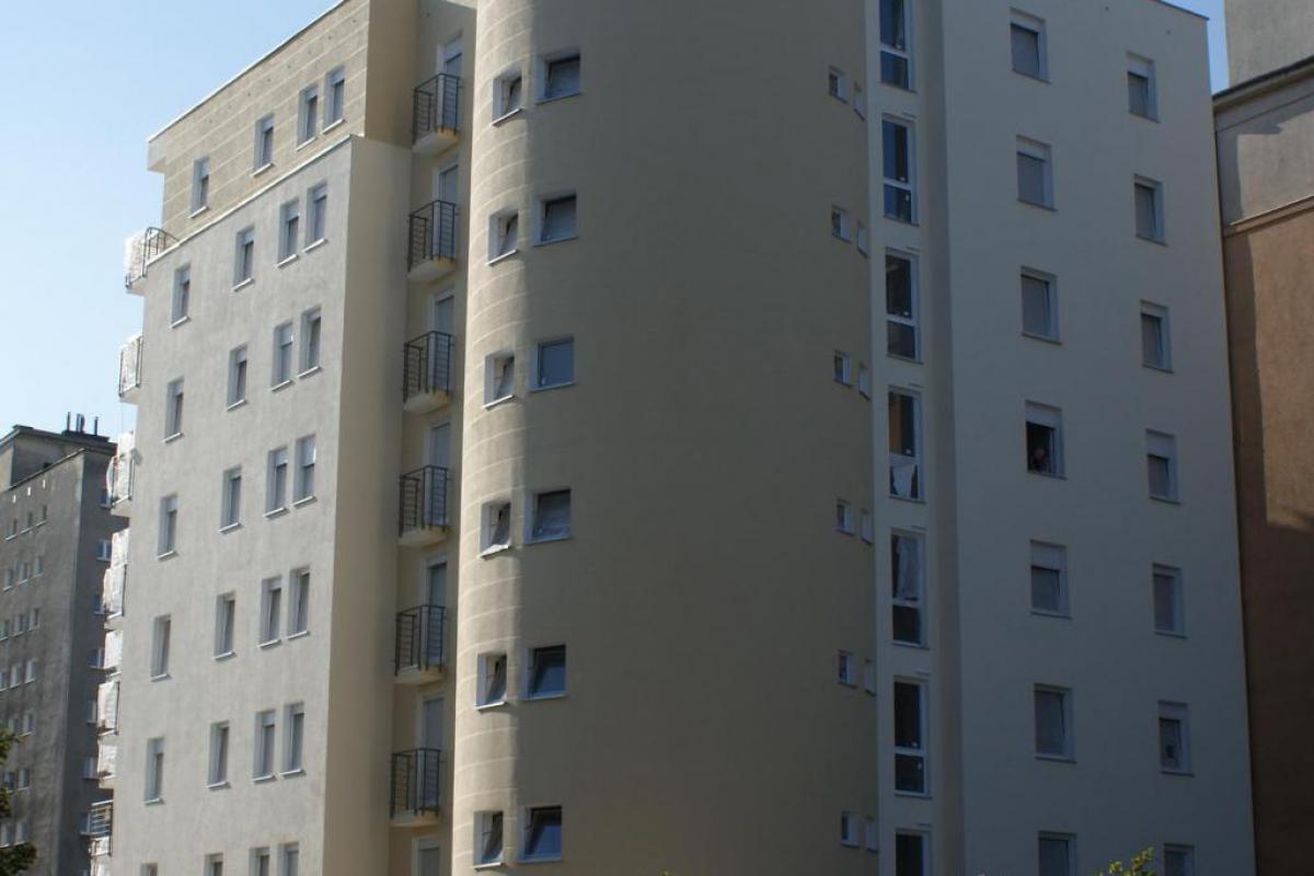 Budynek przy ul. Rynarzewskiej - Poznań, Grunwald - Osiedle, ul. Rynarzewska 5, Spółdzielnia Mieszkaniowa Grunwald - zdjęcie 4